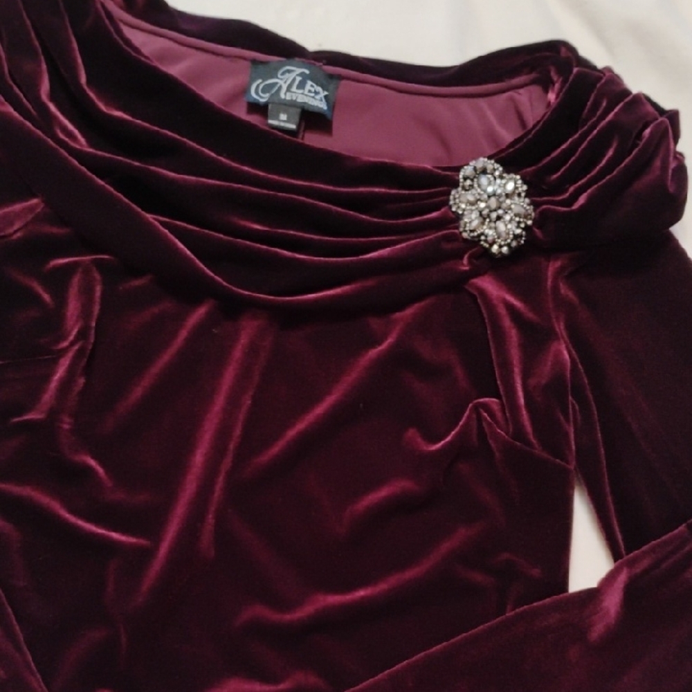 Elegant Velvet Burgundy Top with Shawl Collar & Silver Brooch